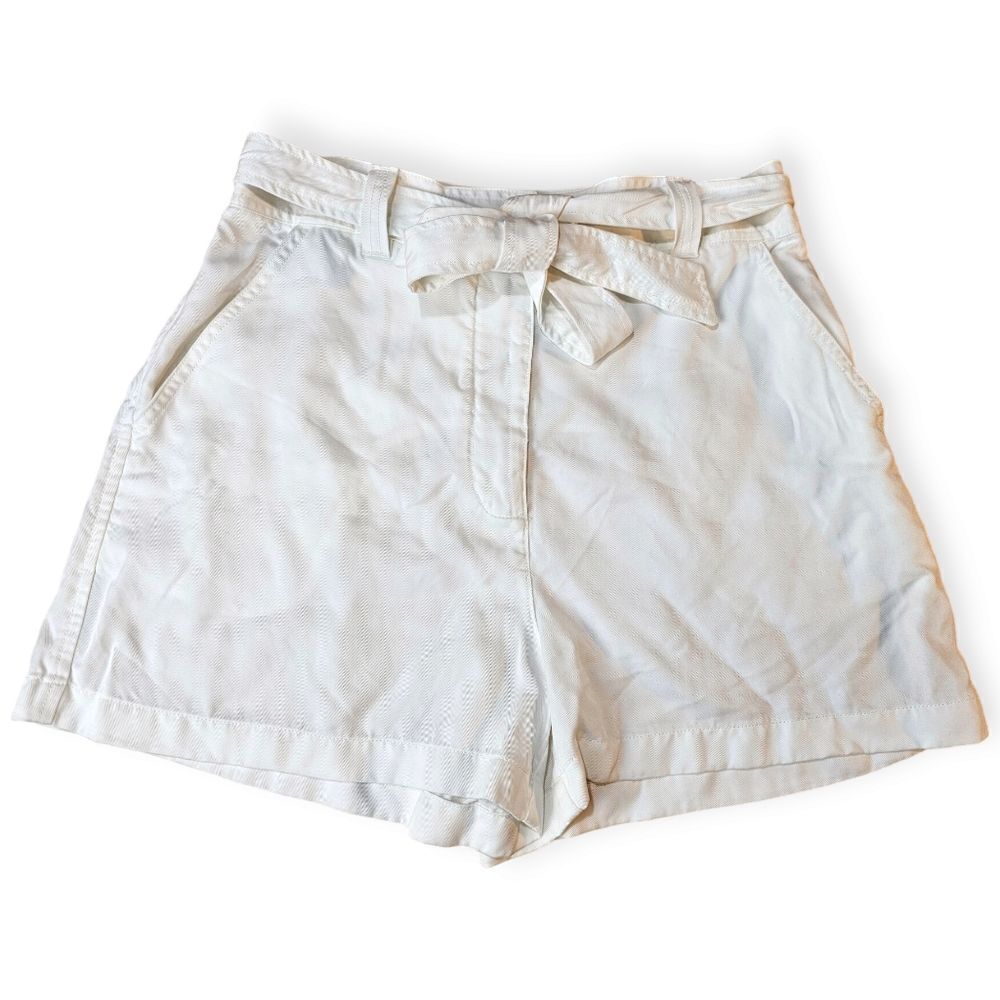 🤍 Wilfred Free High-Waisted Shorts | White Lyocell | Size 10